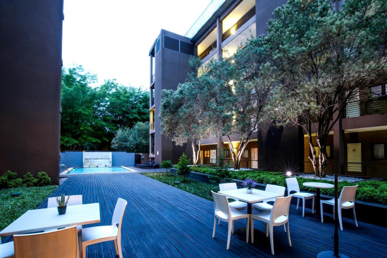 The Nicol Hotel And Apartments Johannesburg Exterior photo