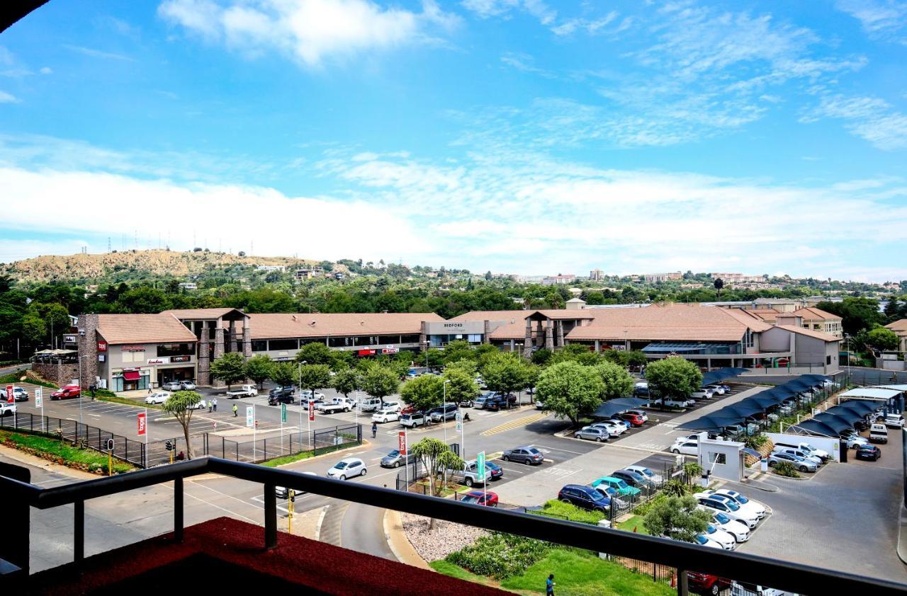 The Nicol Hotel And Apartments Johannesburg Exterior photo